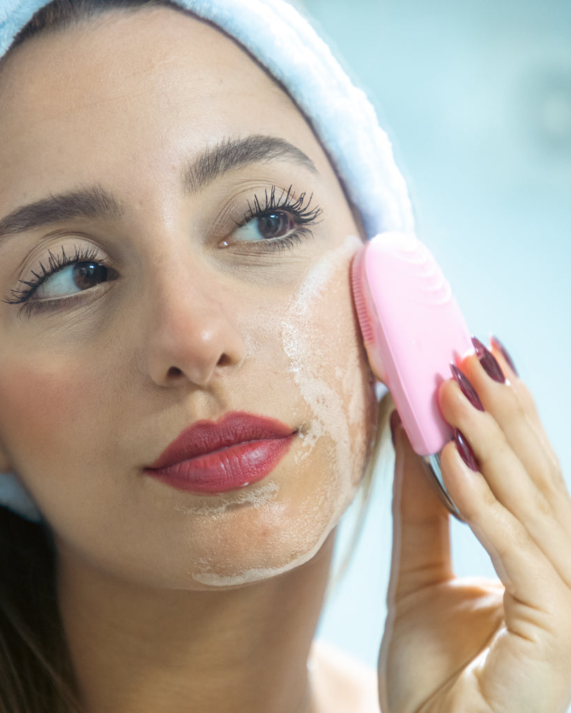 Pibelli Facial Brush